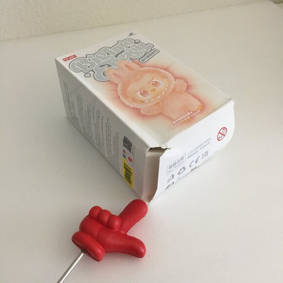 Pop Mart Labubu v3 Big into Energy Series Vinyl Pendant Set of 6 (Authentic) - Picture 11 of 16